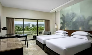 Pullman Phuket Karon Beach Resort